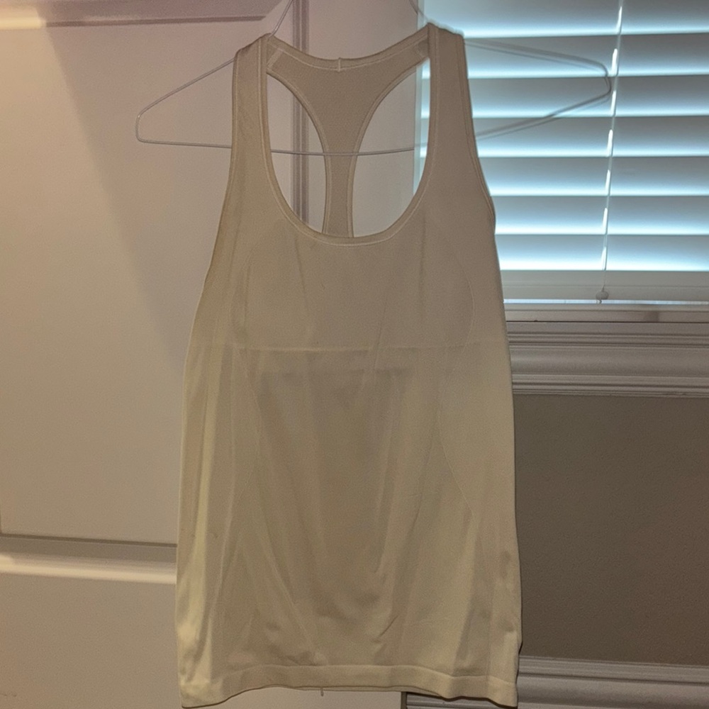 Lululemon Women's Cream Tank Top